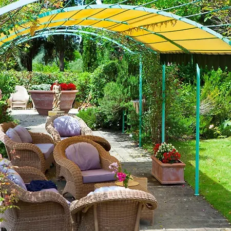 La Canonica Di Cortine Country house *